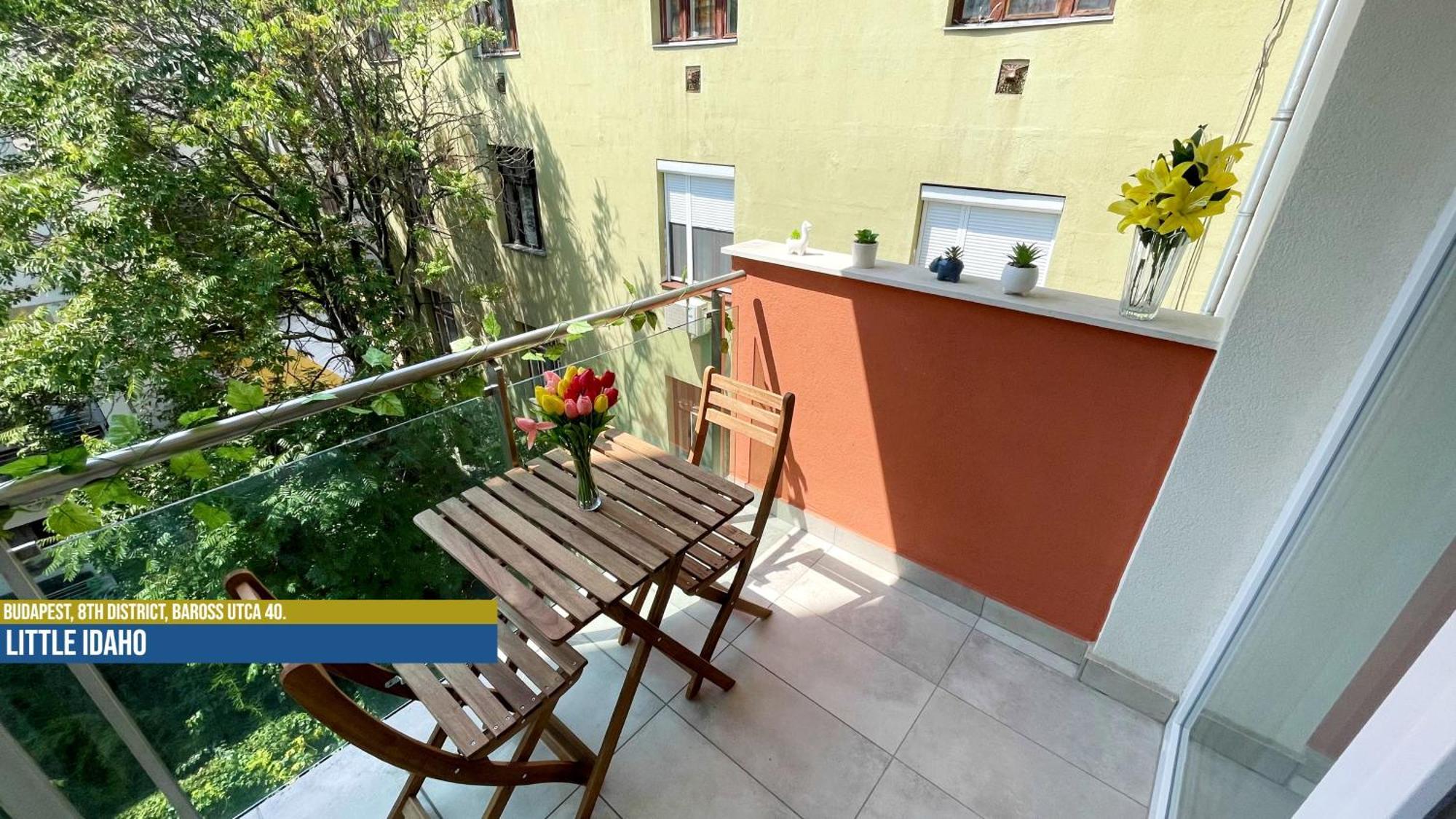 Little Americas North West Apartments Budapest Extérieur photo