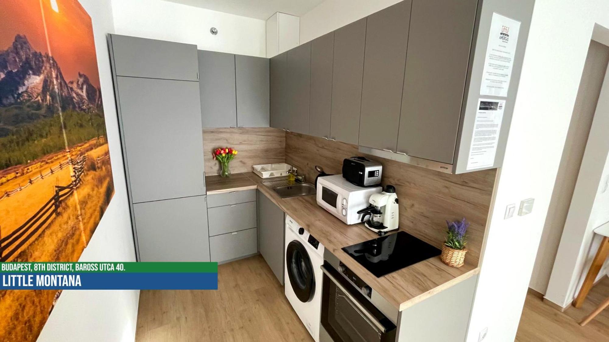 Little Americas North West Apartments Budapest Extérieur photo